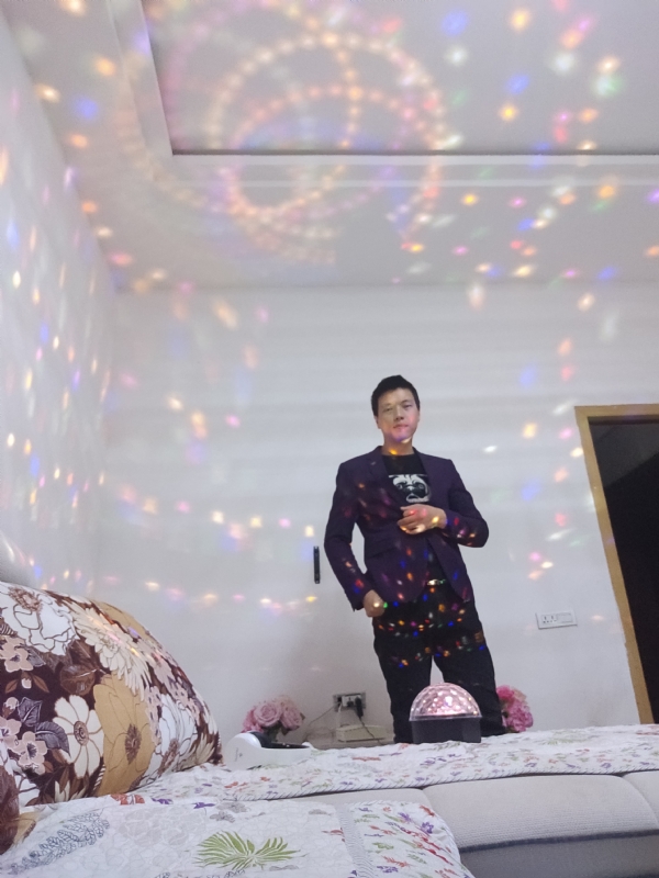 慕凡的第一张照片--四川交友中心