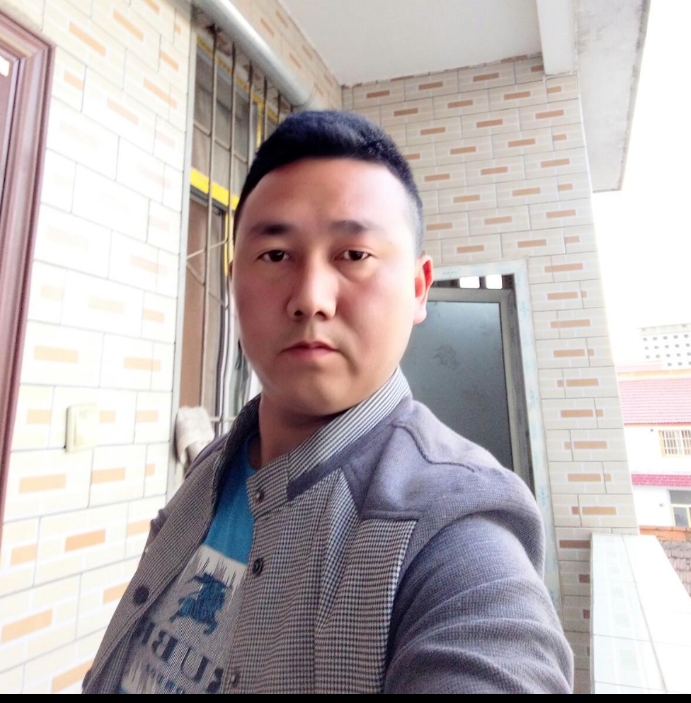 帅帅的大叔的第一张照片--四川交友中心