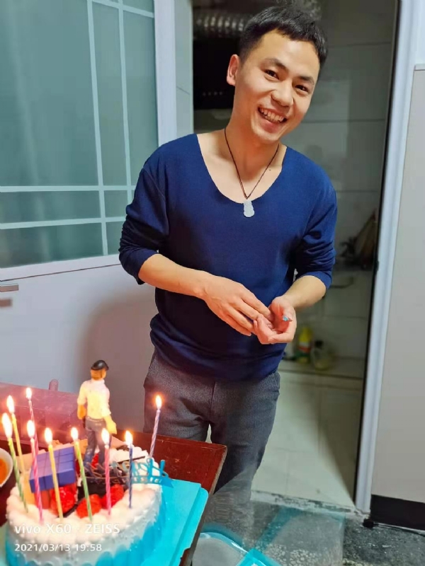 找结婚对象的第一张照片--四川交友中心