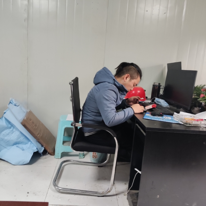 太空舱的第一张照片--四川交友中心