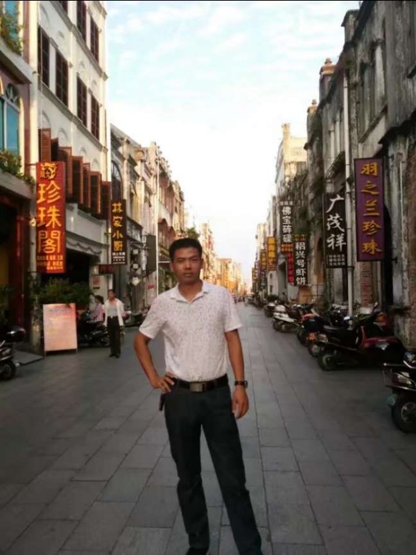 爱生活爱健康的第一张照片--四川交友中心