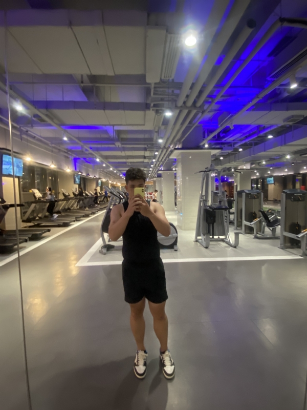 阿龙设计师的第六张照片--四川交友中心