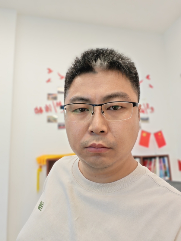 苦海寻舟的第一张照片--四川交友中心