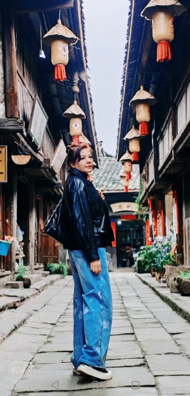 宛霞的第五张照片--四川交友中心