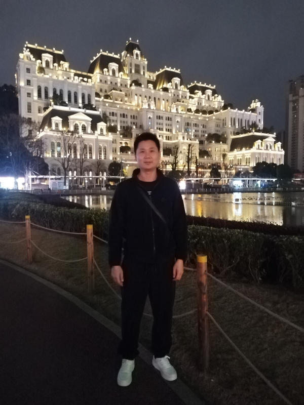 另一半的她的第三张照片--四川交友中心